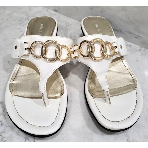 Marc Fisher Womens White Strappy Sandals with Gold Chain Detail Size 6.5M - Picture 2 of 10